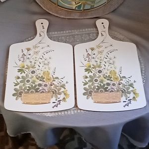 2 vintage cutting boards/serving trays